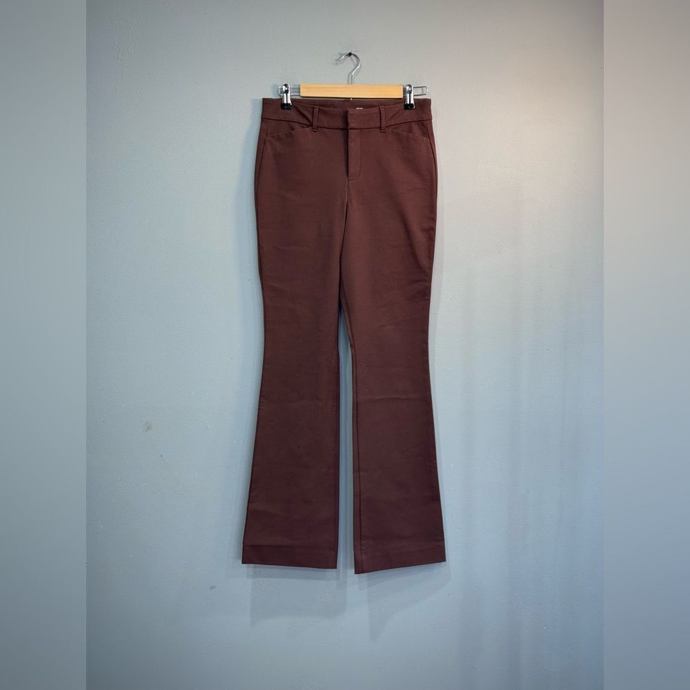 Brown Old Navy High Rise Pixie Flare Pants Size 6